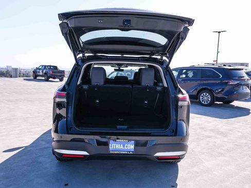 Used 2026 INFINITI QX60 Luxe w/ Cargo Package FWD image 27