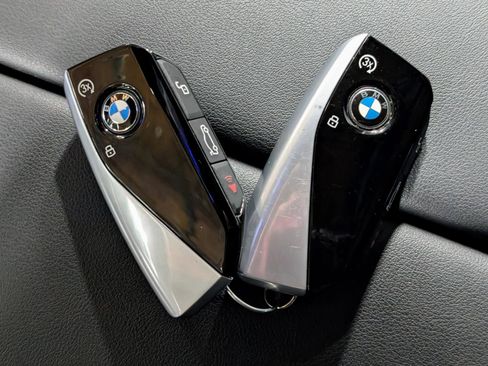 Used 2024 BMW X7 xDrive40i w/ M Sport Package image 47