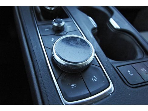 Used 2023 Cadillac XT4 Luxury image 25