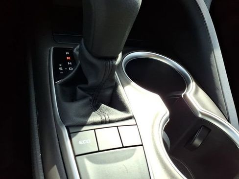 Certified 2023 Toyota Camry LE FWD image 28