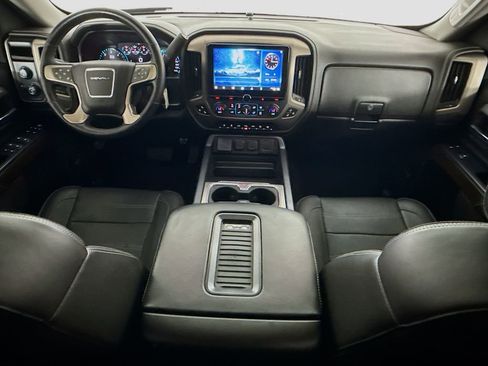 Used 2018 GMC Sierra 1500 Denali AWD/4WD image 13