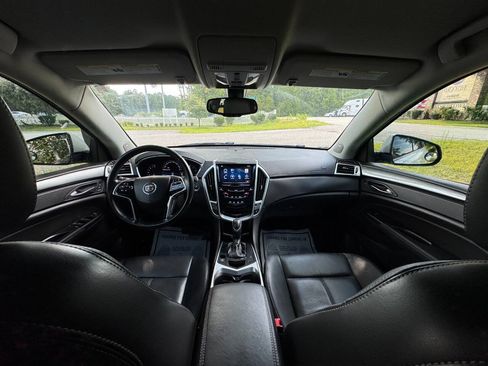 Used 2016 Cadillac SRX FWD image 17