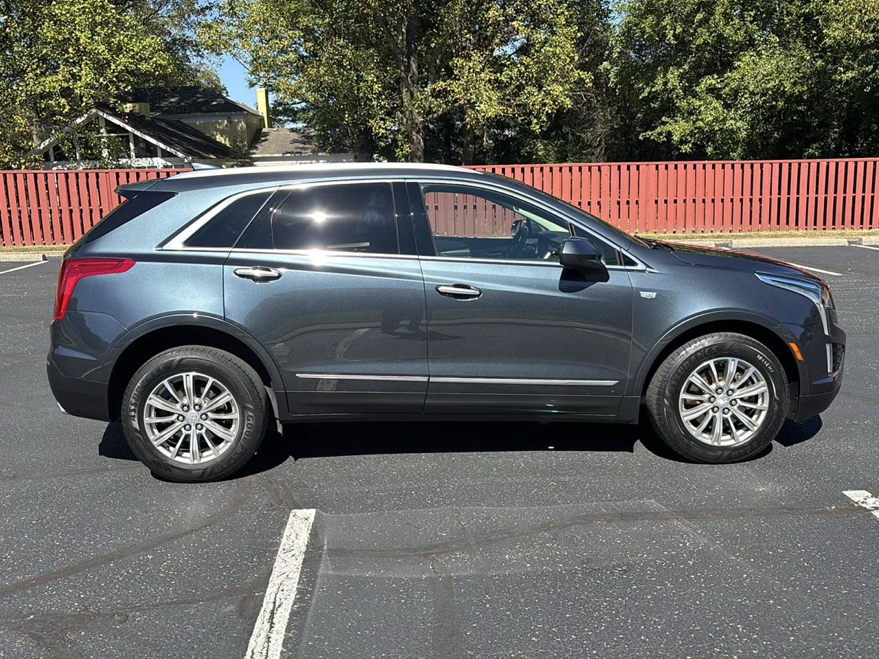 Used 2019 Cadillac XT5 Luxury AWD/4WD image 8