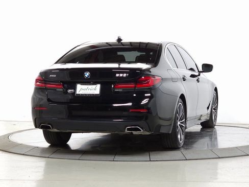 Used 2023 BMW 530i xDrive w/ Convenience Package image 12