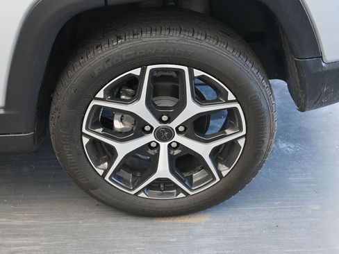 Used 2025 Jeep Compass Limited AWD/4WD image 15