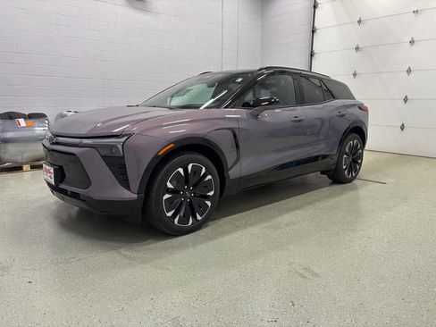New 2026 Chevrolet Blazer EV RS image 4