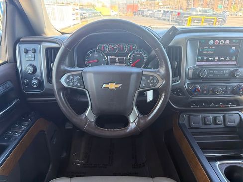 Used 2016 Chevrolet Silverado 1500 LTZ w/ LTZ Plus Package image 13