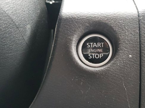 Used 2024 Nissan Frontier SV w/ SV Convenience Package image 14