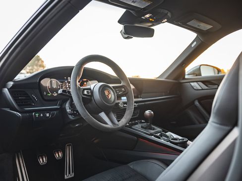 Used 2026 Porsche 911 Carrera T image 8