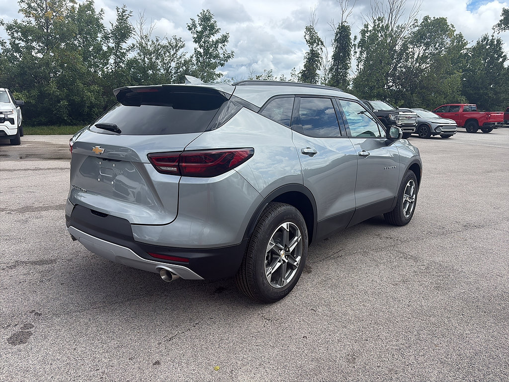 New 2026 Chevrolet Blazer LT AWD/4WD image 5