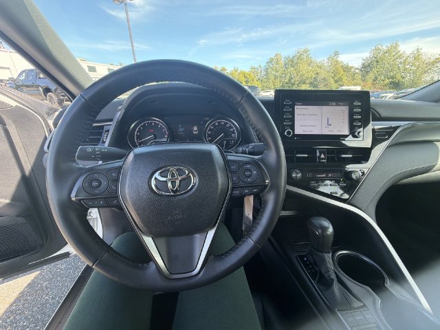 Used 2024 Toyota Camry SE w/ Cold Weather Package AWD/4WD image 11