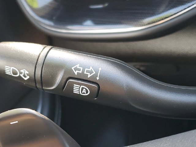 Certified 2022 Buick Envision Preferred FWD image 14
