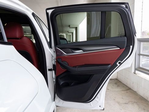 Certified 2023 BMW X4 M40i w/ Premium Package image 26