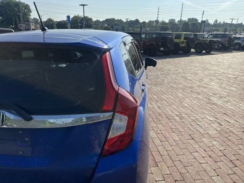 Used 2015 Honda Fit EX image 11
