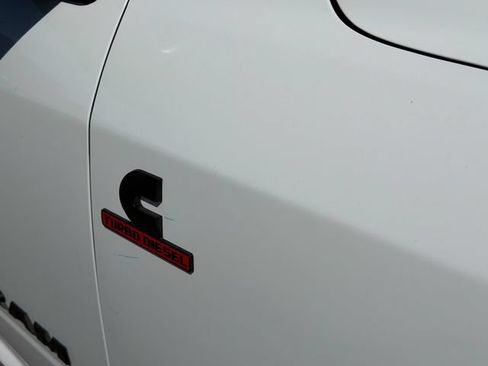 New 2026 RAM 2500 Laramie w/ Night Edition AWD/4WD image 7