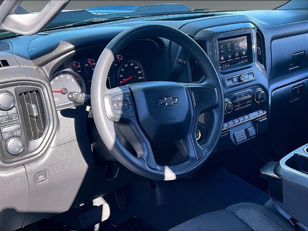 Used 2024 Chevrolet Silverado 1500 Custom Trail Boss AWD/4WD image 8