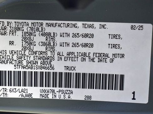Certified 2025 Toyota Tundra Platinum image 15