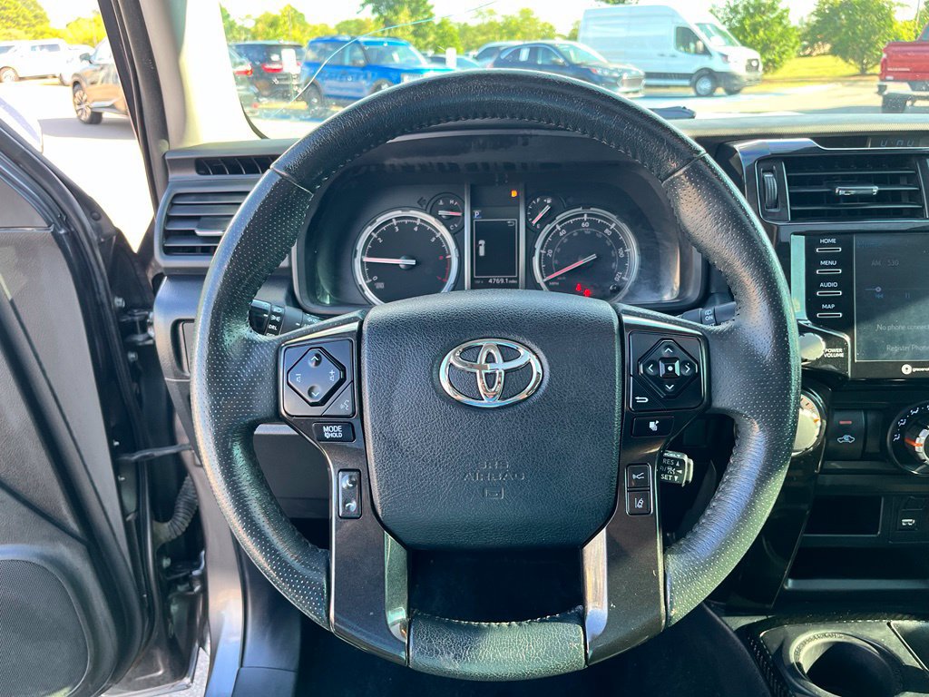 Used 2021 Toyota 4Runner TRD Off-Road Premium w/ Moonroof Package AWD/4WD image 15