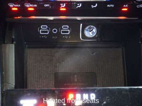 Used 2023 Jeep Grand Cherokee Limited w/ Luxury Tech Group II image 21