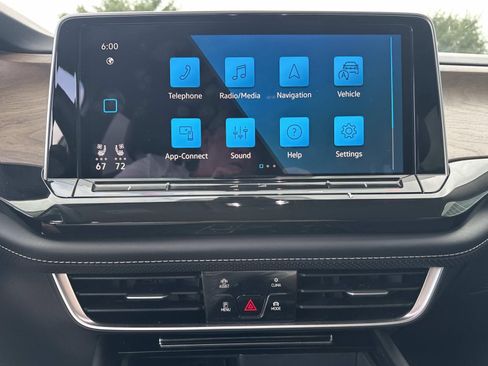Used 2025 Volkswagen Atlas SE FWD image 25