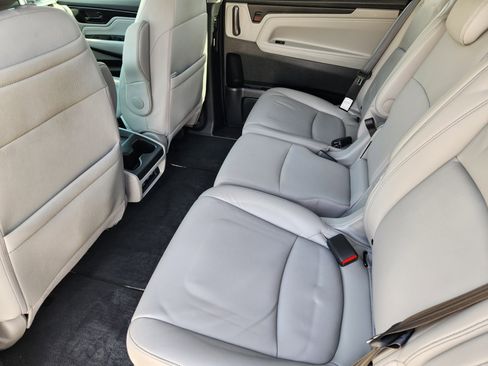 Certified 2023 Honda Odyssey Touring image 30