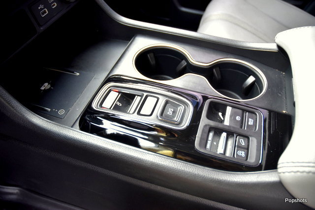 Used 2024 Honda Pilot Touring image 12