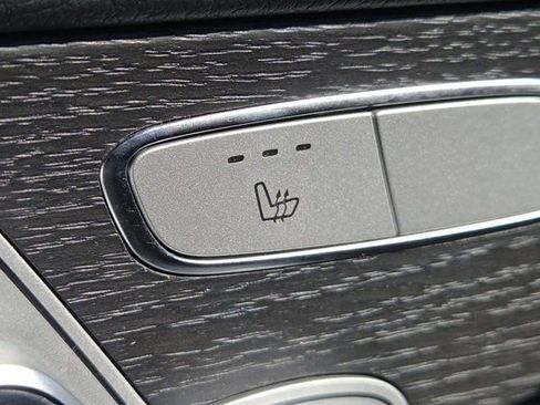 Used 2022 Mercedes-Benz GLC 300 4MATIC image 14