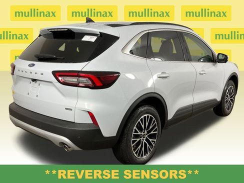 New 2025 Ford Escape Base w/ PHEV Premium Package image 4