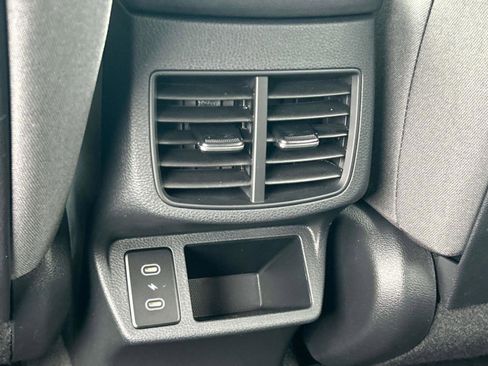 New 2026 Kia Seltos LX image 17