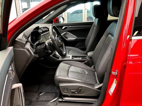 Used 2022 Audi Q3 2.0T Premium w/ Convenience Package image 13