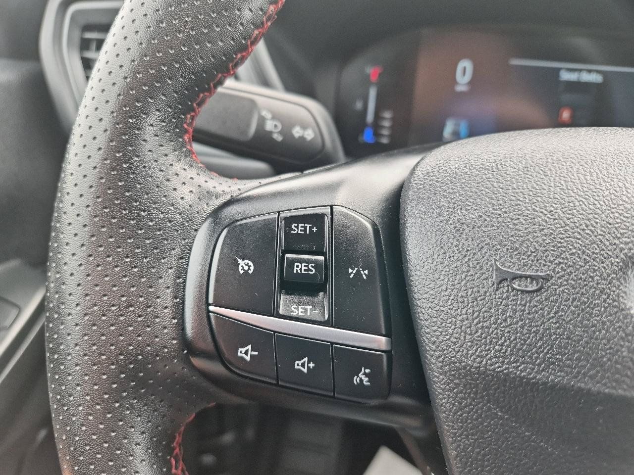 Used 2023 Ford Escape ST-Line AWD/4WD image 19