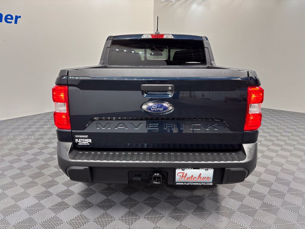Used 2022 Ford Maverick Lariat w/ Lariat Luxury Package FWD image 5