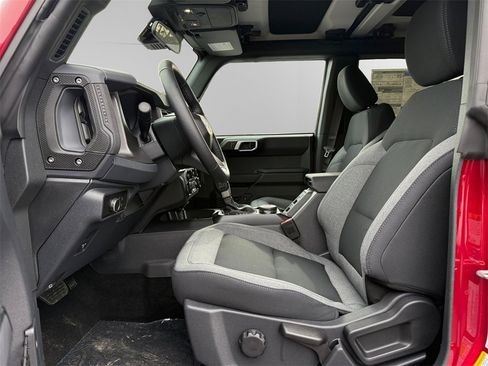 New 2025 Ford Bronco Big Bend image 13