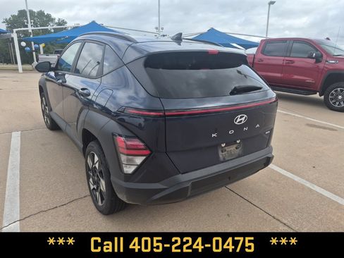Used 2024 Hyundai Kona SEL AWD/4WD image 7