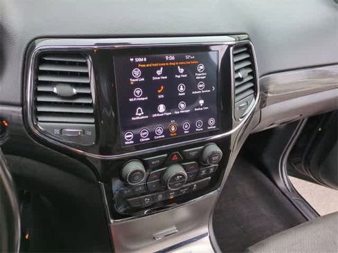 Used 2021 Jeep Grand Cherokee Laredo X image 27