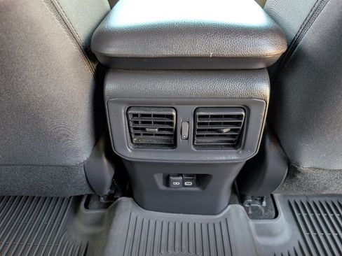 Used 2023 Toyota RAV4 SE w/ Weather & Moonroof Package AWD/4WD image 7