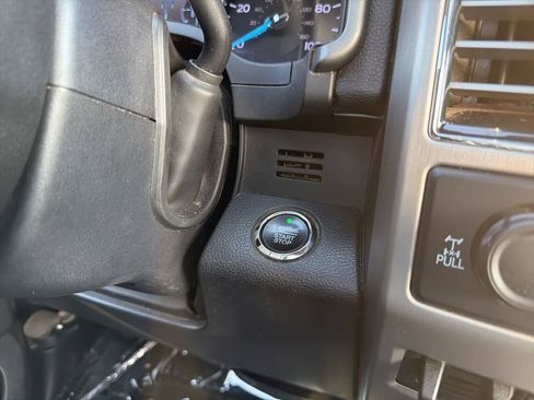 Used 2019 Ford F250 Platinum w/ Platinum Ultimate Package image 36