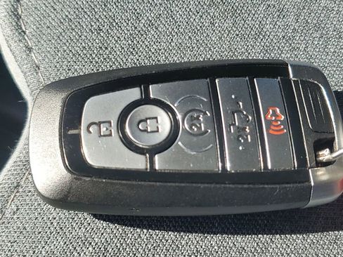 Used 2021 Ford F150 XLT w/ Equipment Group 302A High image 39