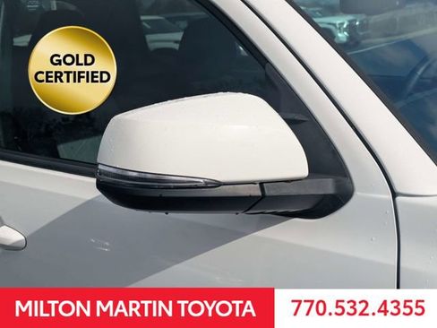 Certified 2022 Toyota Tacoma TRD Sport w/ Technology Package image 12