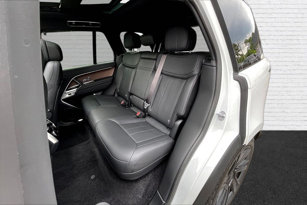 Used 2023 Land Rover Range Rover SE AWD/4WD image 22