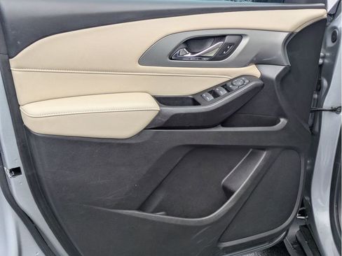 Certified 2023 Chevrolet Traverse LS w/ LPO, Cargo Package image 11