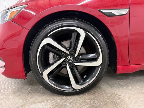 Used 2020 Honda Accord Sport image 12
