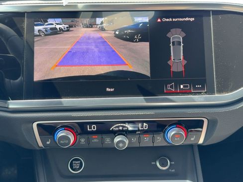 New 2025 Audi Q3 2.0T Premium image 25