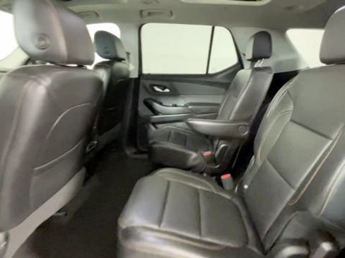 Used 2019 Chevrolet Traverse Premier w/ Redline Edition AWD/4WD image 17