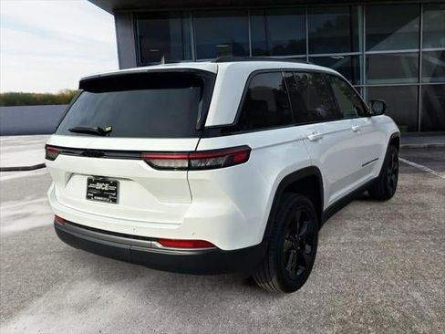 New 2026 Jeep Grand Cherokee Limited w/ Limited Altitude Package image 29