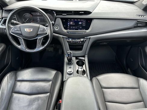 Used 2023 Cadillac XT5 Premium Luxury image 14
