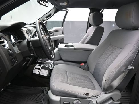 Used 2013 Ford F150 XLT w/ Luxury Equipment Group RWD image 9