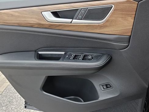 New 2026 Volkswagen Atlas SE image 29