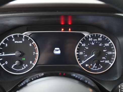 Used 2023 Nissan Rogue SV image 26