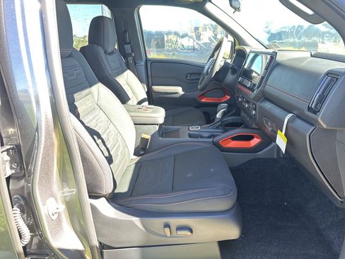 New 2026 Nissan Frontier PRO-4X w/ Pro-4x Convenience Package image 14